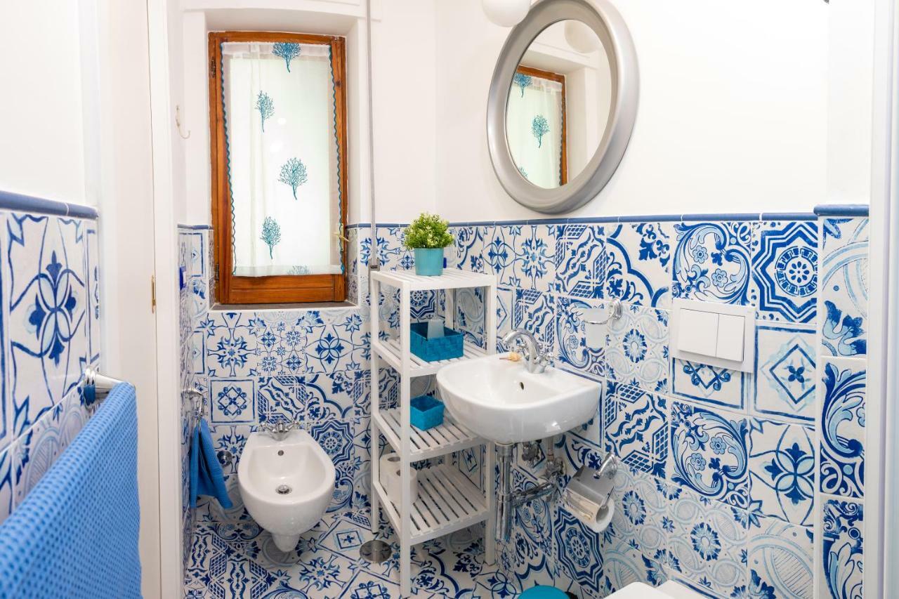 La Casetta Linda - New 2 Bedroom Apt In Sorrento With Seaview Terrace Bagian luar foto